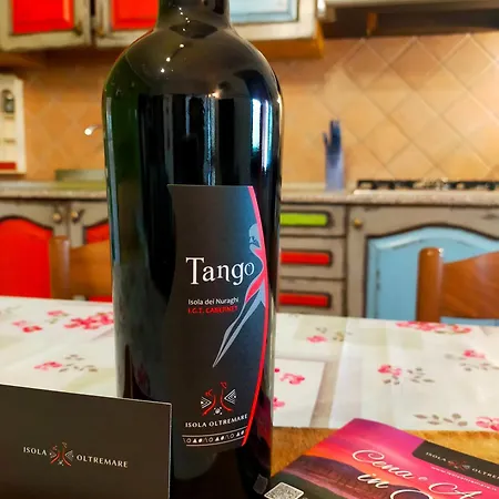 Casa Marina Lu Tuvaraggiu Hébergement de vacances