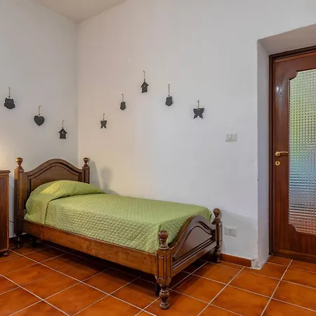 Casa Marina Lu Tuvaraggiu Holiday home
