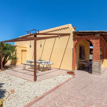 Holiday home Casa Marina Lu Tuvaraggiu *