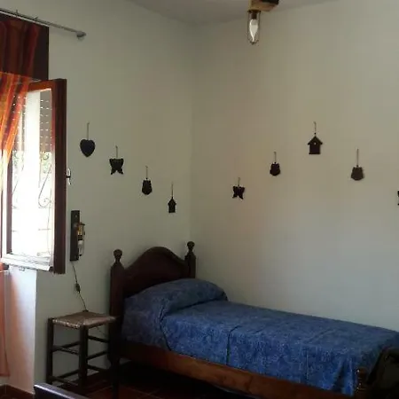 Casa Marina Lu Tuvaraggiu Hébergement de vacances *