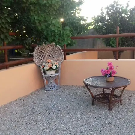 Casa Marina Lu Tuvaraggiu Hébergement de vacances *